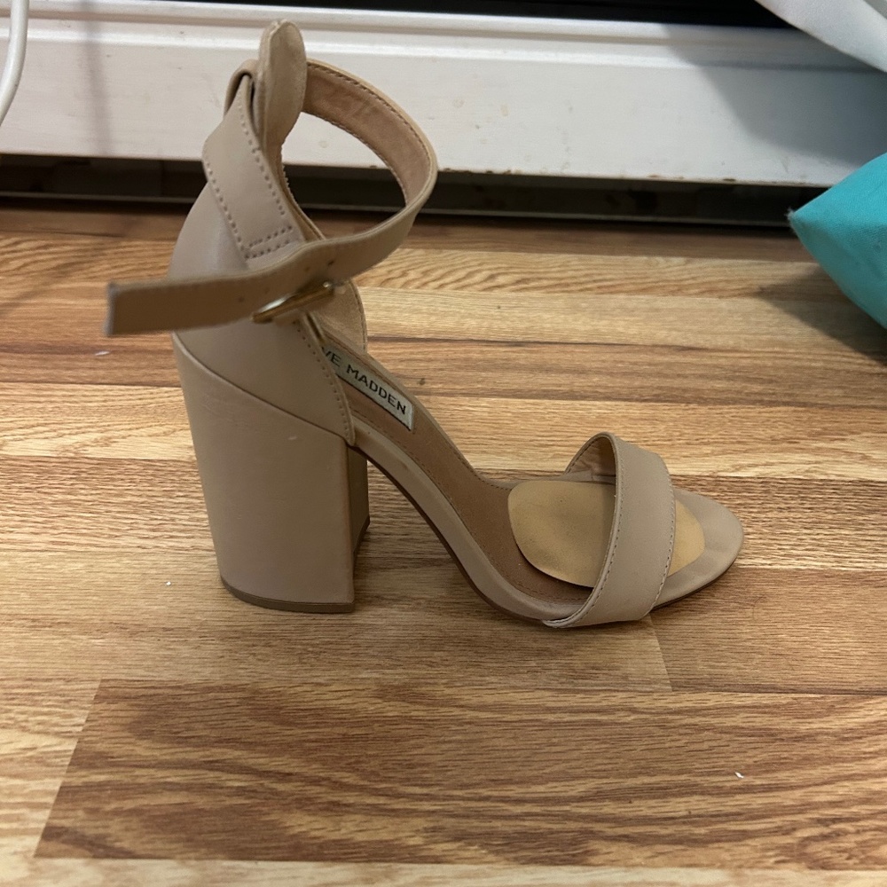 Steve Madden 7.5 open toe sandals